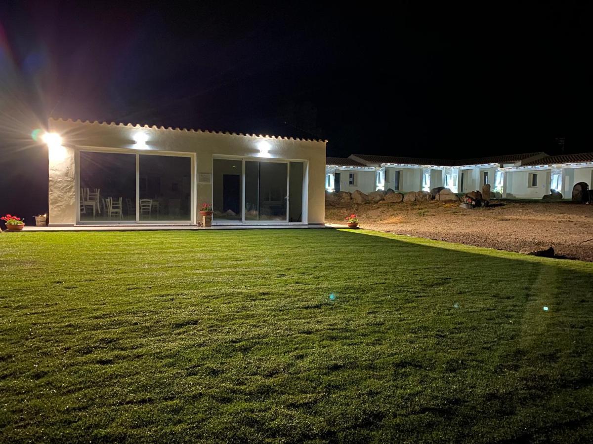 Is Arenas Biancas Agriturismo Теулада Екстер'єр фото